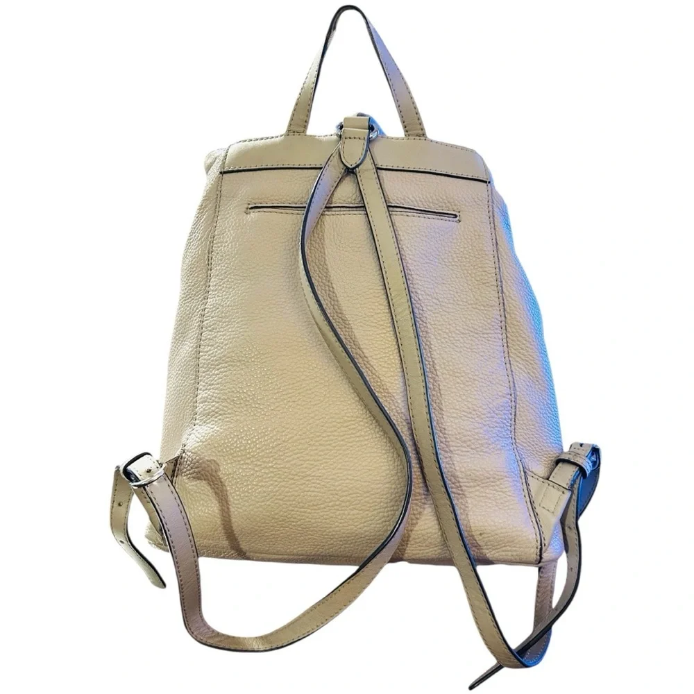 Michael Kors Cooper Nude Size Large Flap Backpack
